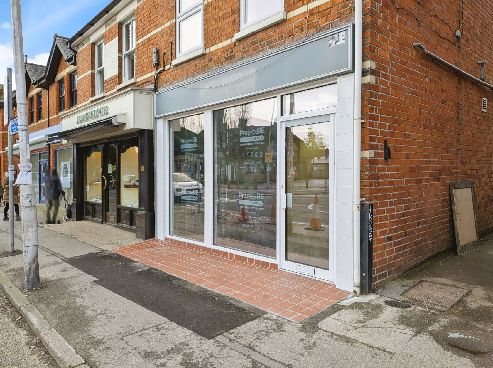 100 School Rd, Reading to rent Building Photo- Image 1 of 8