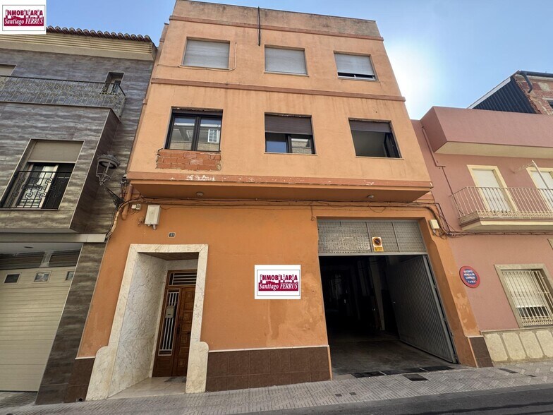 Industrial in Benifaió, Valencia for sale - Building Photo - Image 1 of 6