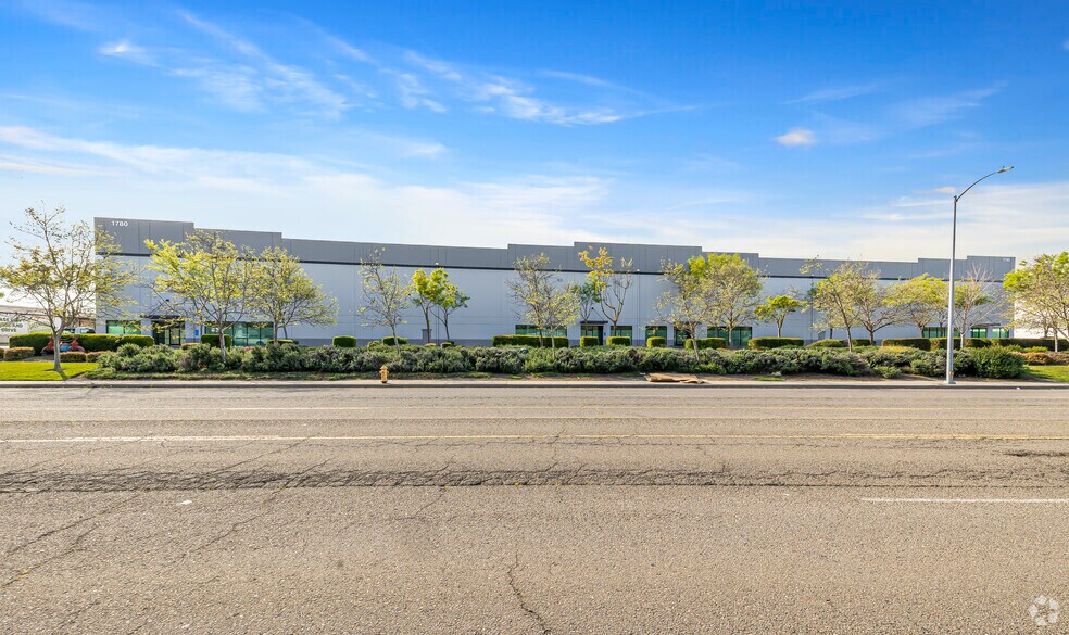 1780 Industrial Dr, Stockton, CA for sale - Building Photo - Image 3 of 6