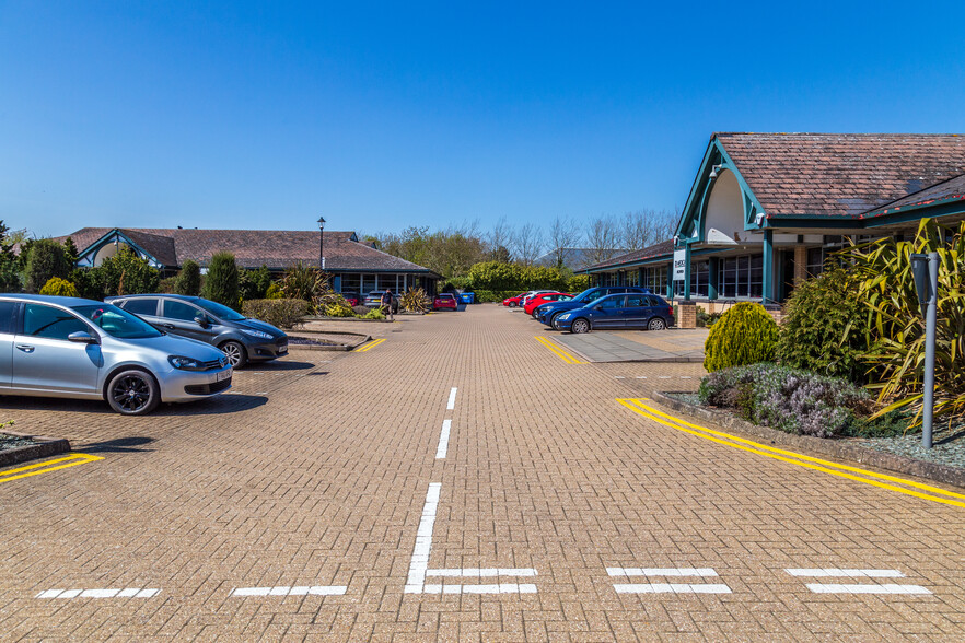 1 Featherstone Rd, Milton Keynes for rent - Building Photo - Image 2 of 5