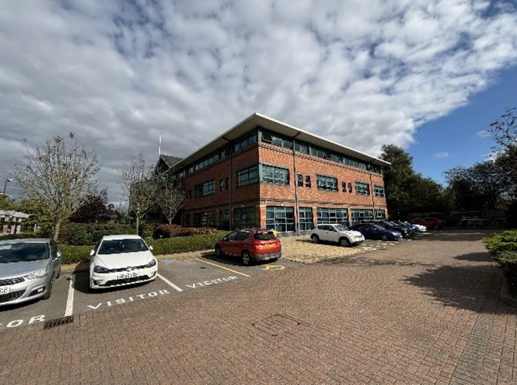 Campbell Rd, Stoke On Trent for rent Building Photo- Image 1 of 4