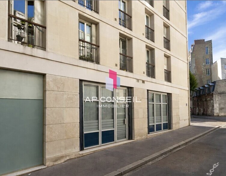 Office in Versailles to rent - Building Photo - Image 1 of 6