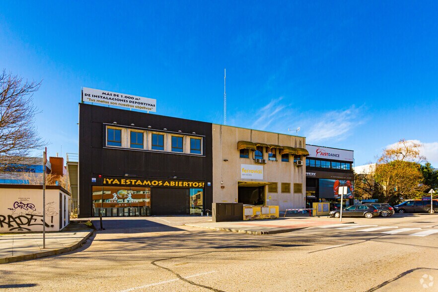 Industrial in San Sebastián de los Reyes, Madrid to rent - Building Photo - Image 3 of 3