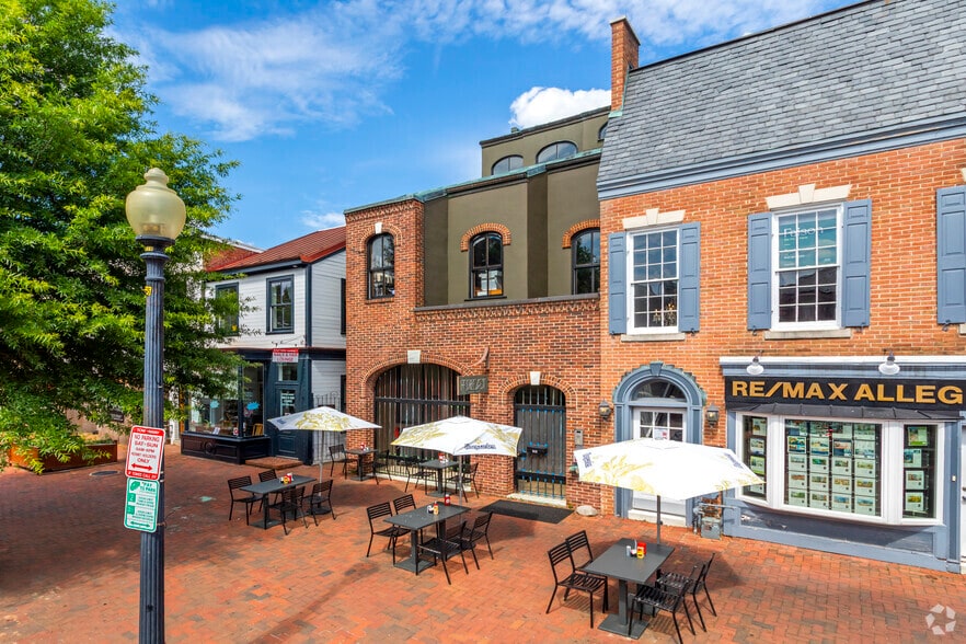 218 7th St SE, Washington, DC for sale - Primary Photo - Image 1 of 6