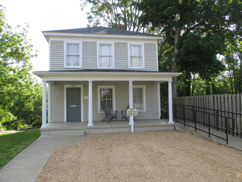 521 Sophia St, Fredericksburg, VA for rent - Building Photo - Image 1 of 4