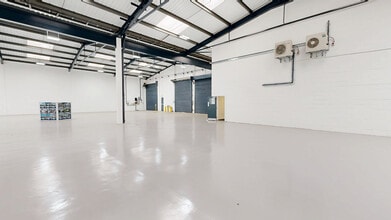 Standard Rd, London to rent Matterport 3D Scan- Image 1 of 12