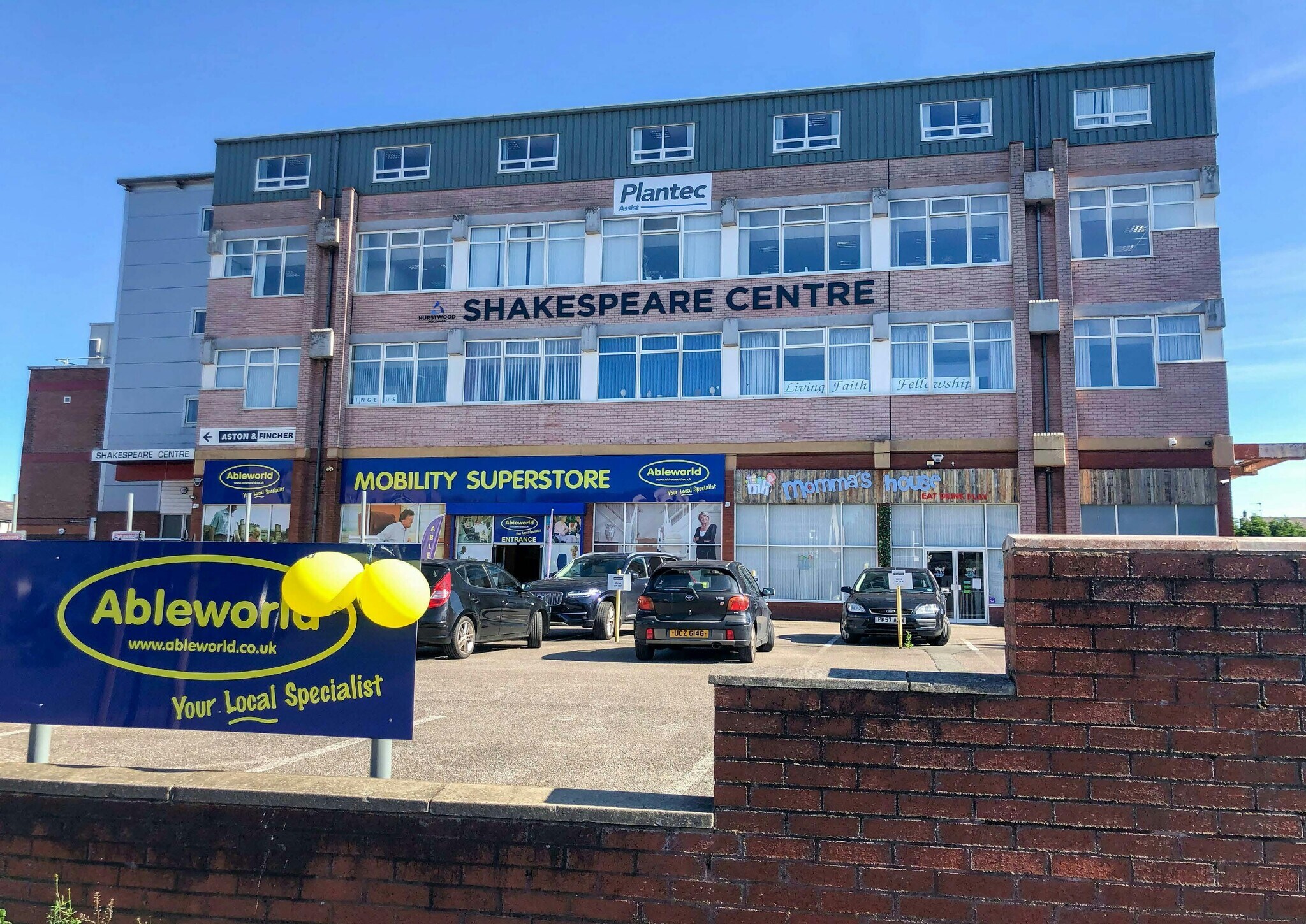 43-51 Shakespeare St, Southport to rent Building Photo- Image 1 of 18