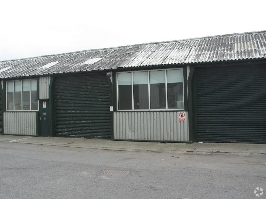 3D Preston New Rd, Clifton to rent Primary Photo- Image 1 of 5