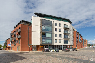 Railway St, Hull for sale Primary Photo- Image 1 of 7