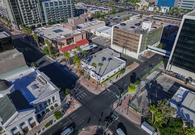 More details for 516 S 4th St, Las Vegas, NV - Office to Rent