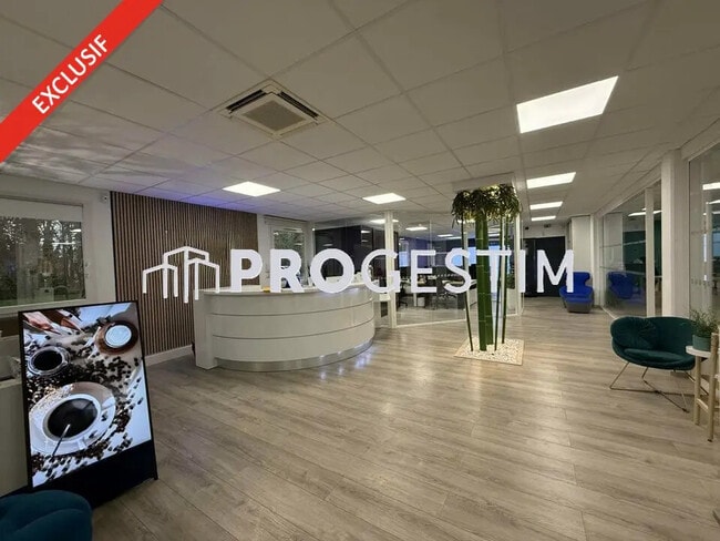 Vente Bureaux 205 m² à 437 m²