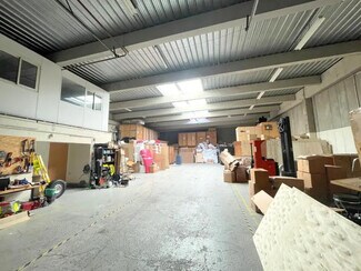 More details for 18 Rue Jules Vercruysse, Argenteuil - Light Industrial to Rent