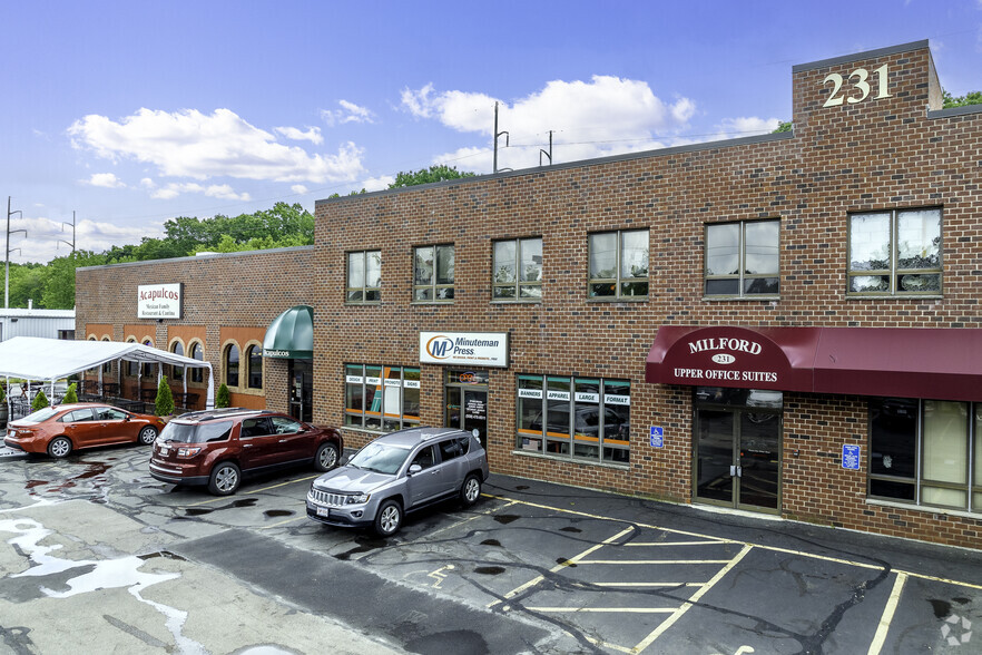 231 E Main St, Milford, MA for rent - Building Photo - Image 1 of 10