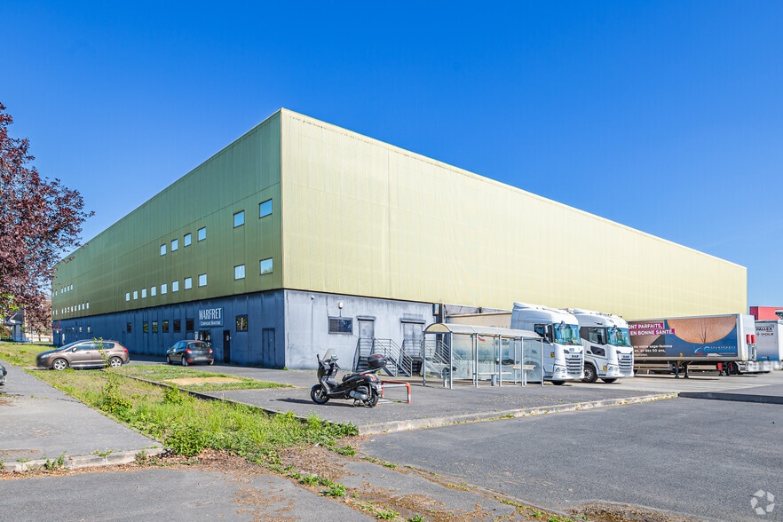 20 Route Du Mole 2 Et 3, Gennevilliers to rent - Primary Photo - Image 2 of 2