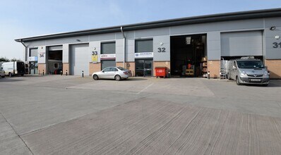 Makerfield Way, Wigan to rent Building Photo- Image 1 of 1