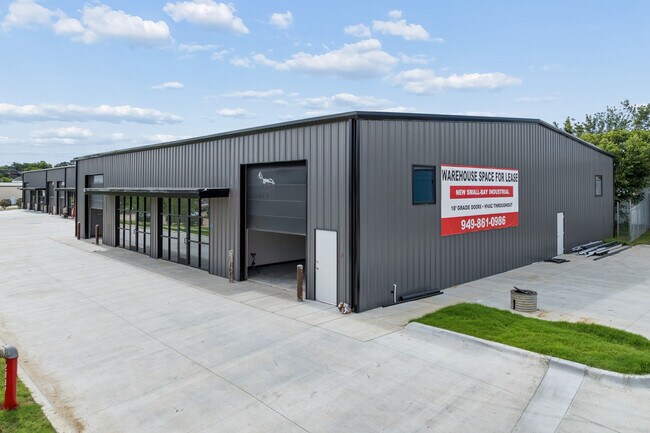 More details for 2357 Doreen St, Grand Prairie, TX - Industrial to Rent