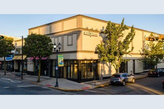 More details for 435-437 Broadway, Bayonne, NJ - Retail for Rent