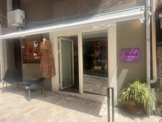 Location Entrepôt 30 m²
