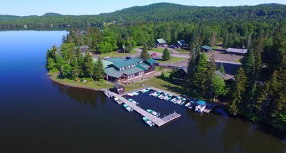 609 Beach Rd, Pittsburg, NH for sale Primary Photo- Image 1 of 1