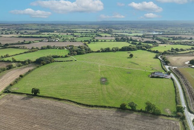 Worminghall Rd, Oakley for sale - Primary Photo - Image 1 of 1