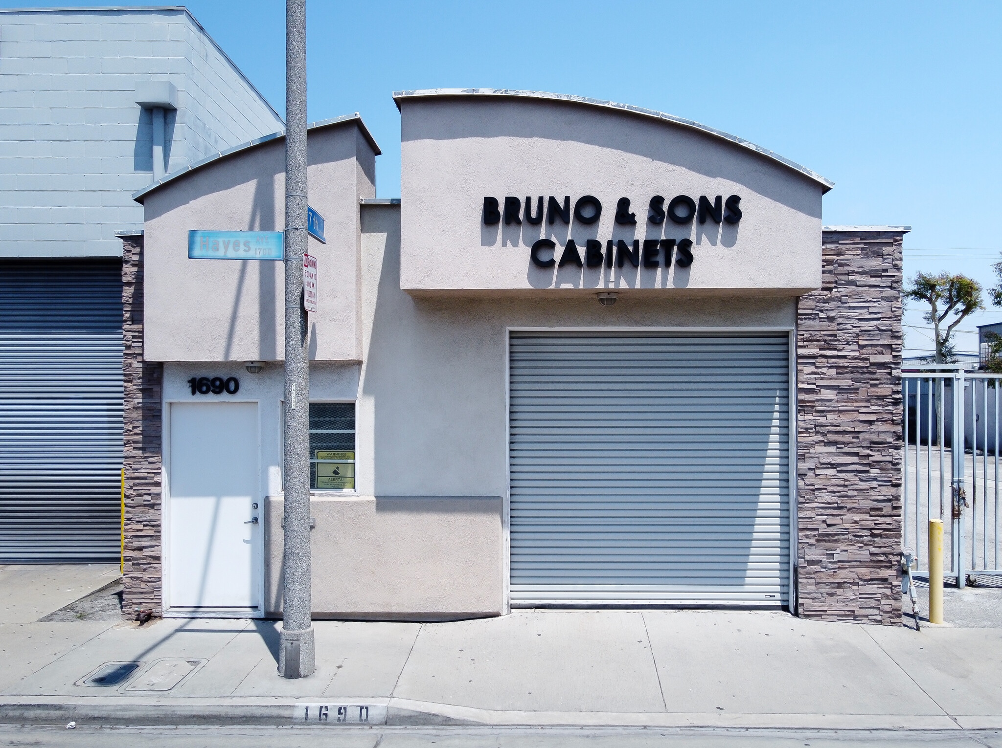 1690 Hayes Ave, Long Beach, CA to rent Building Photo- Image 1 of 29