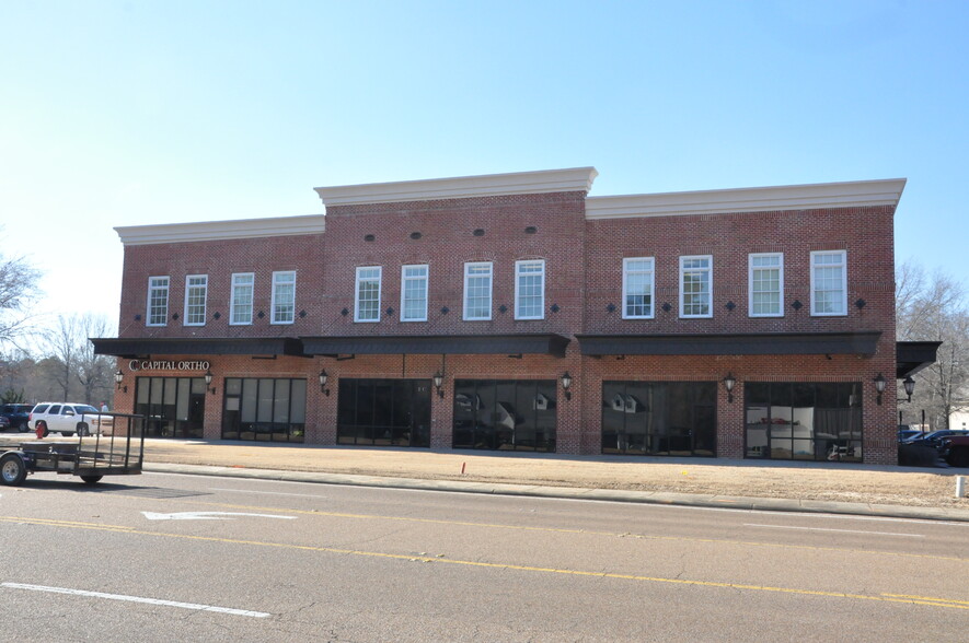 953 Highway 51, Madison, MS for rent - Building Photo - Image 1 of 7