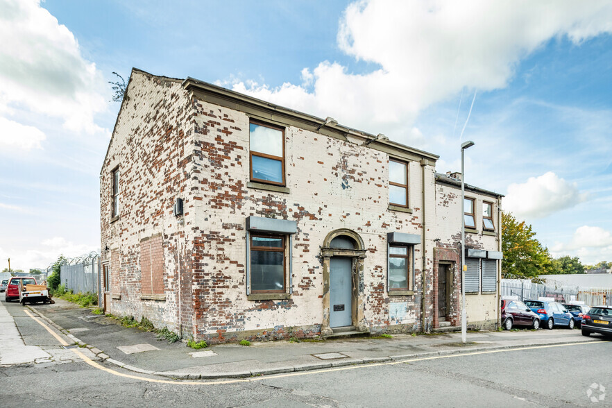 Kent St, Preston for sale - Primary Photo - Image 1 of 3