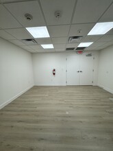 601 N Federal Hwy, Hallandale Beach, FL for rent Building Photo- Image 1 of 8