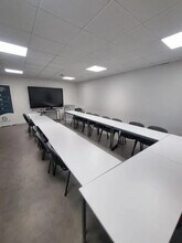 Light Industrial in La Chapelle-sur-Erdre for sale Interior Photo- Image 2 of 2