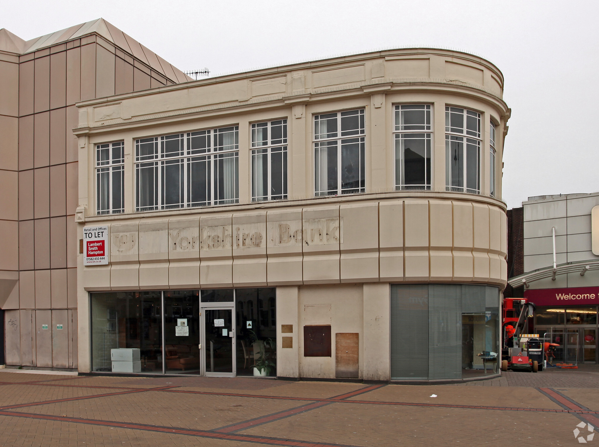 2-4 George St, Luton for rent Primary Photo- Image 1 of 4