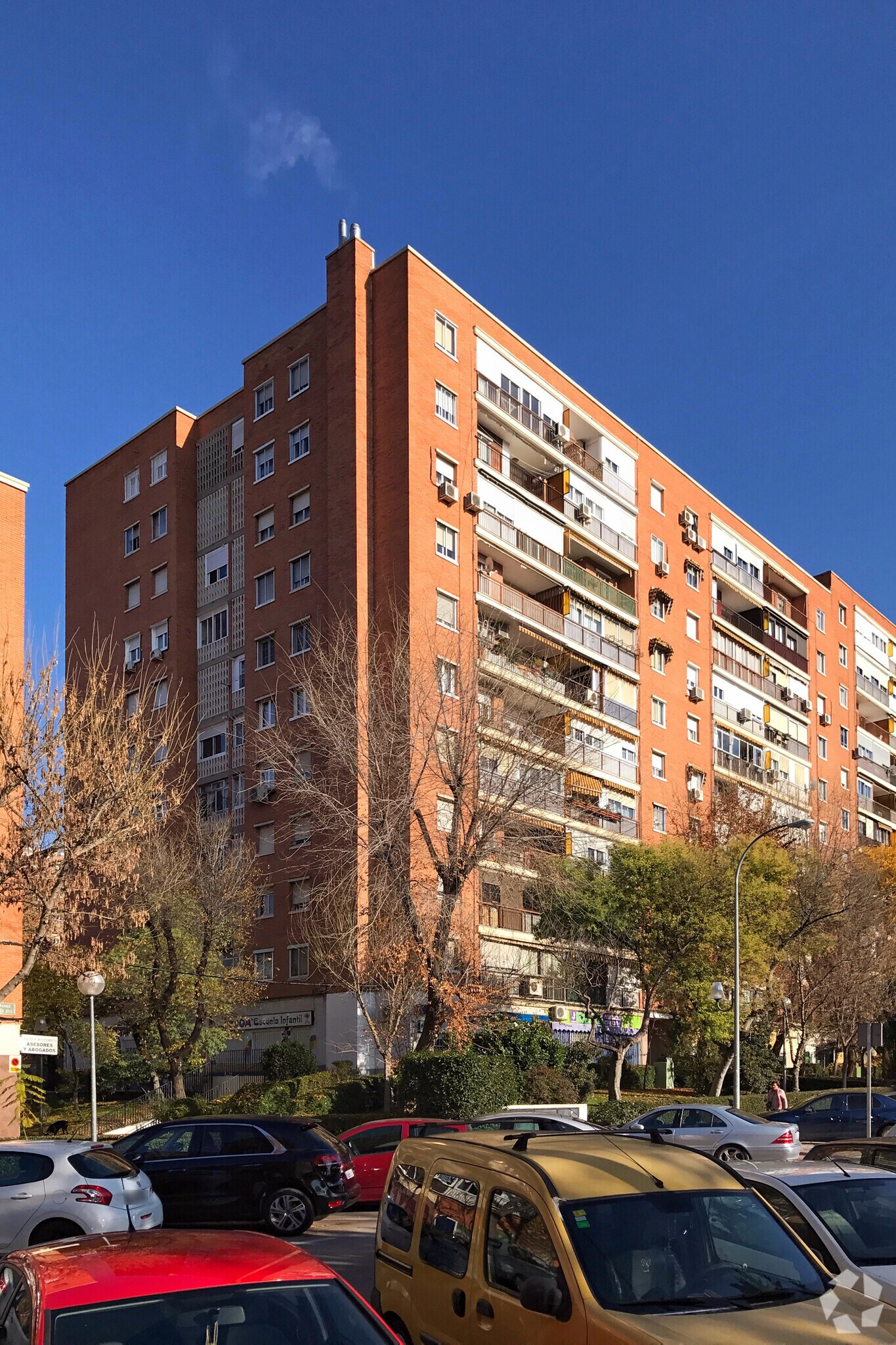Calle Río Sella, 6, Móstoles, Madrid to rent Primary Photo- Image 1 of 3