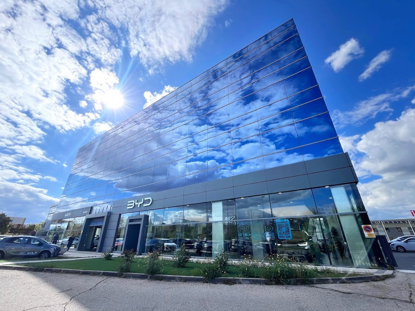 Calle Francisco Gervás, 1, Alcobendas, Madrid to rent Primary Photo- Image 1 of 6