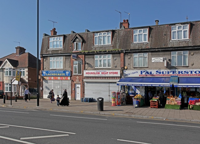 More details for 189 Wellington Road South, Hounslow - Retail to Rent