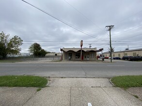 1604 Triplett St, Owensboro, KY for sale Building Photo- Image 1 of 1