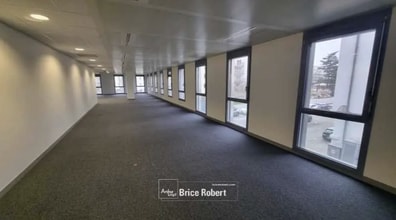 Office in Lyon to rent Interior Photo- Image 2 of 8