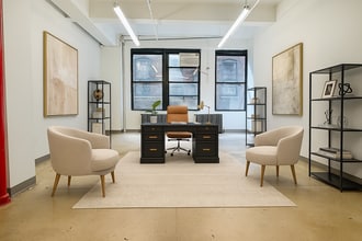 252 W 38th St, New York, NY to rent Interior Photo- Image 2 of 6