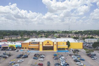 More details for 11303-11495 Veterans Memorial Dr, Houston, TX - Retail for Rent