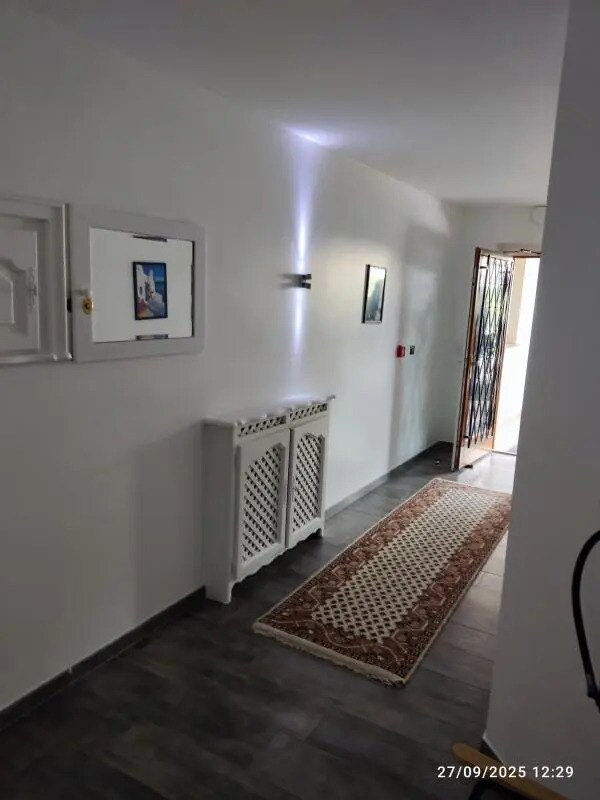 Vente Commerce 1 100 m² - Photo 1