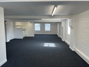 Bath St, Hereford to rent Interior Photo- Image 1 of 2