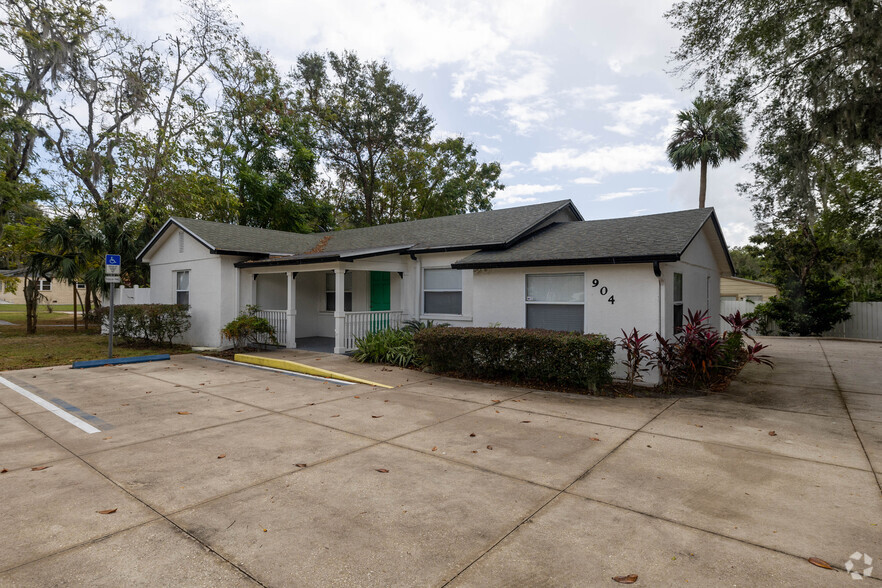 904 W New York Ave, Deland, FL for sale - Primary Photo - Image 1 of 7