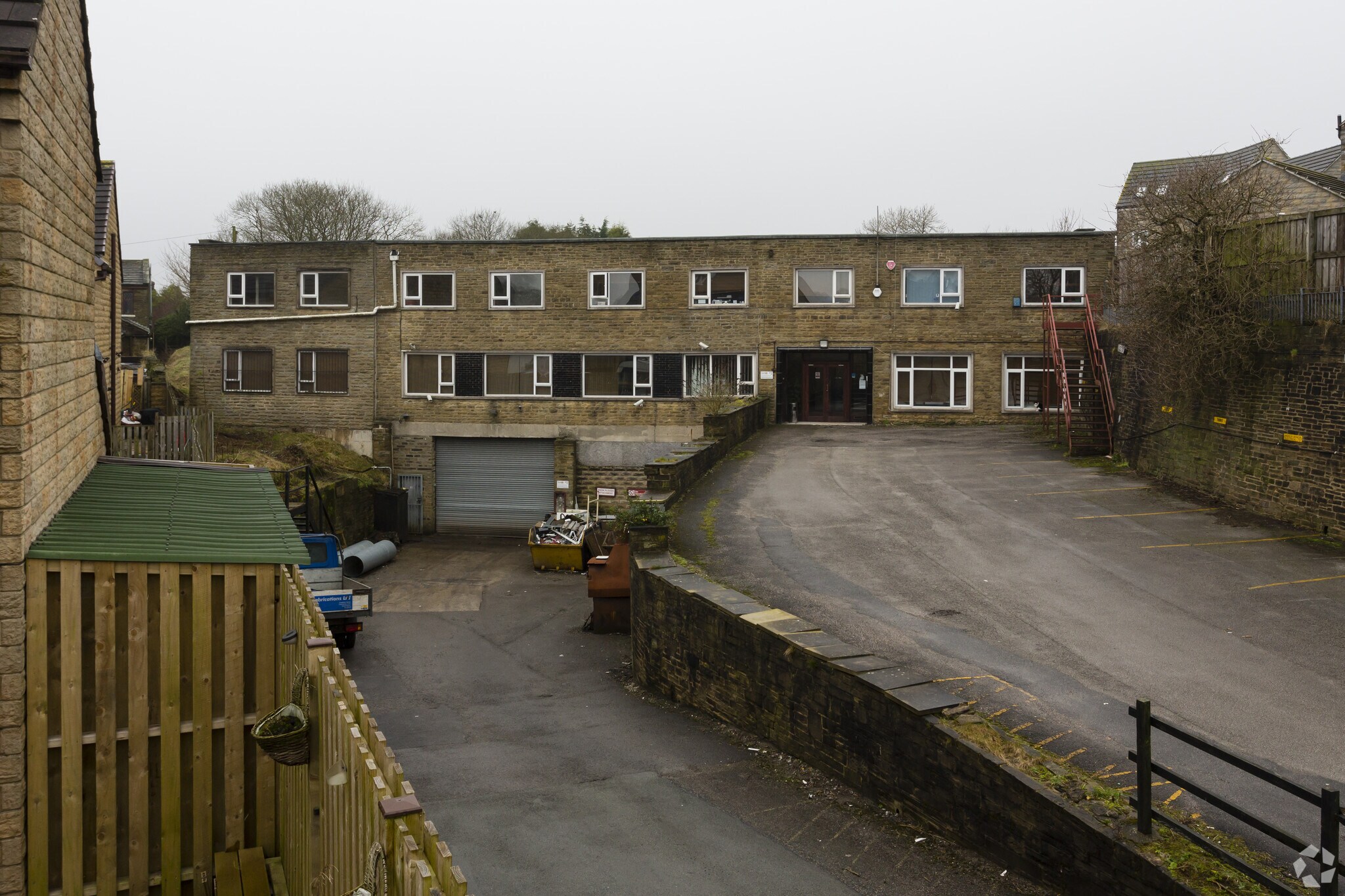 Deanstones Ln, Queensbury for sale Primary Photo- Image 1 of 1
