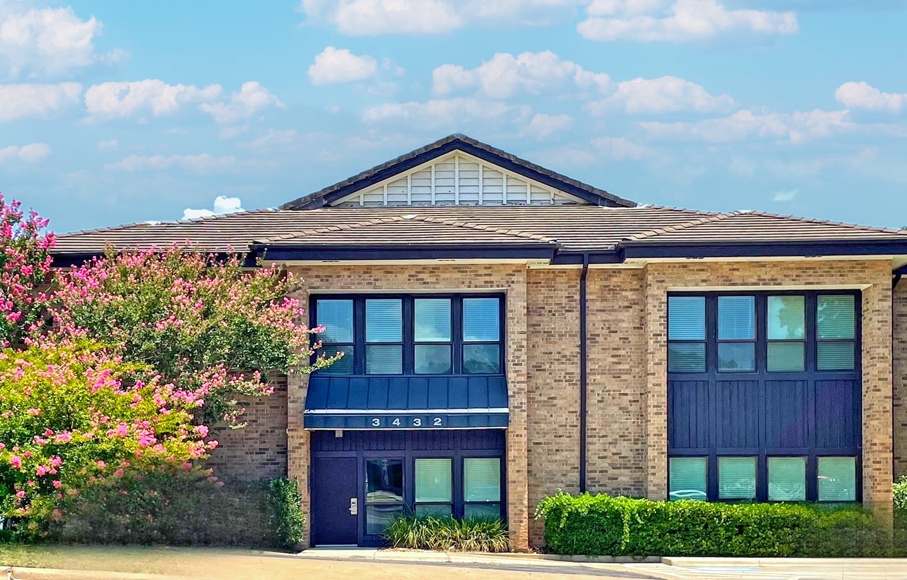 3432 Greystone Dr, Austin, TX to rent Building Photo- Image 1 of 6