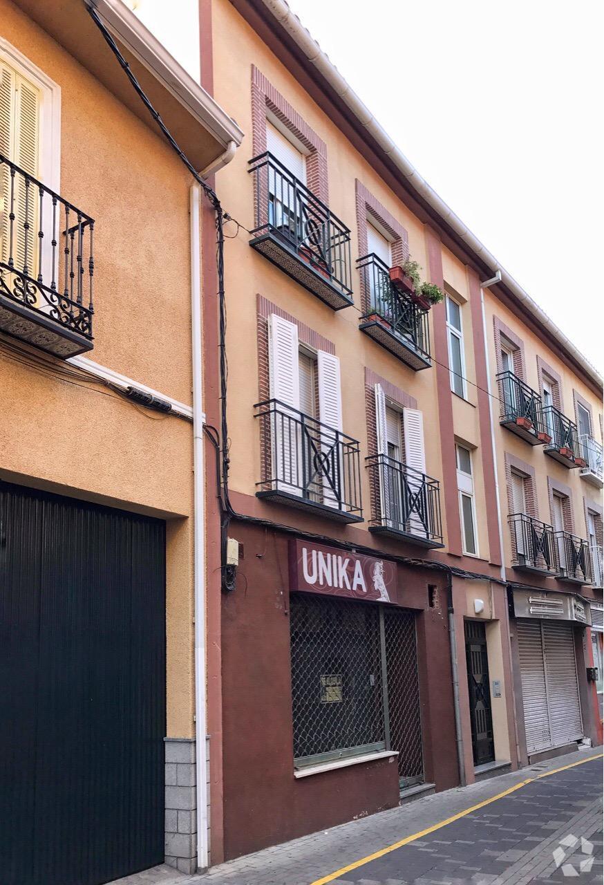 Retail in Illescas, Toledo to rent Primary Photo- Image 1 of 5