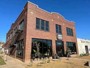 3901 Main St, Dallas, TX for rent Building Photo- Image 1 of 16