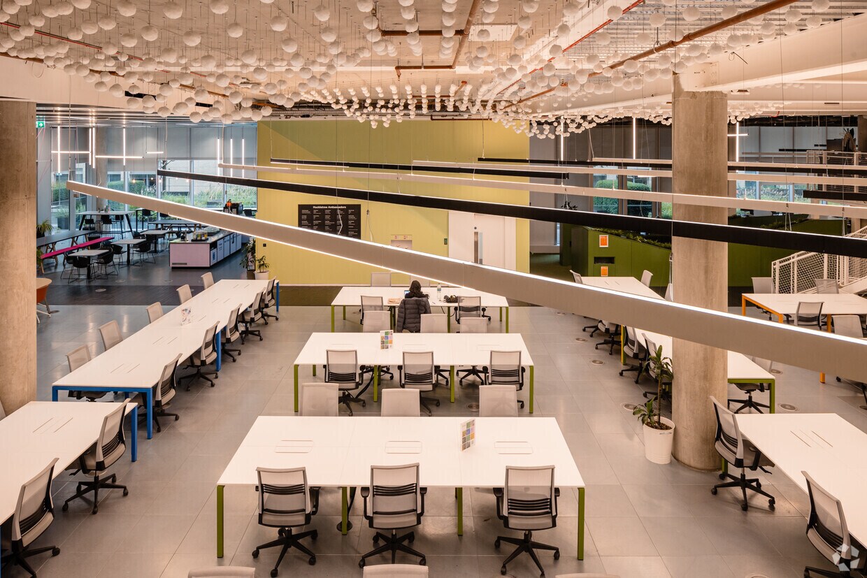 191 Wood Ln, London, W12 7FP - Huckletree White City at MediaWorks ...