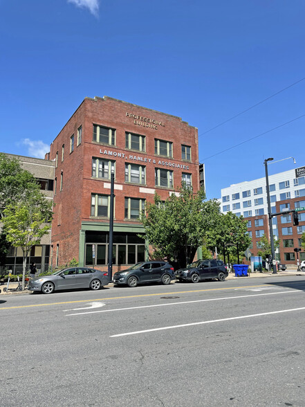 1138 Elm St, Manchester, NH for sale - Building Photo - Image 1 of 1