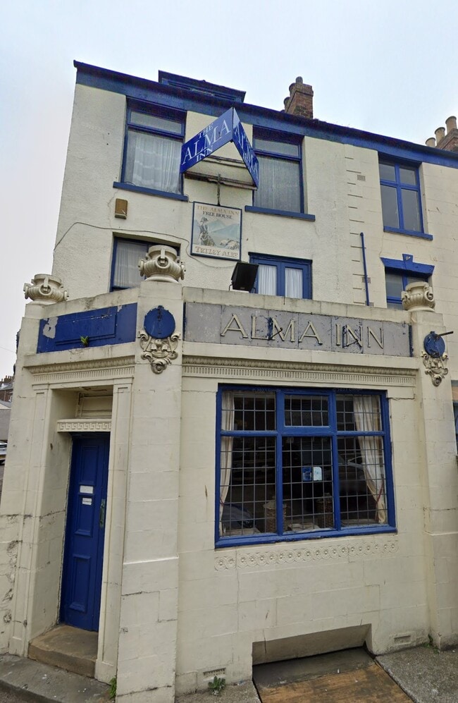 More details for 1 Alma Parade, Scarborough - Retail to Rent