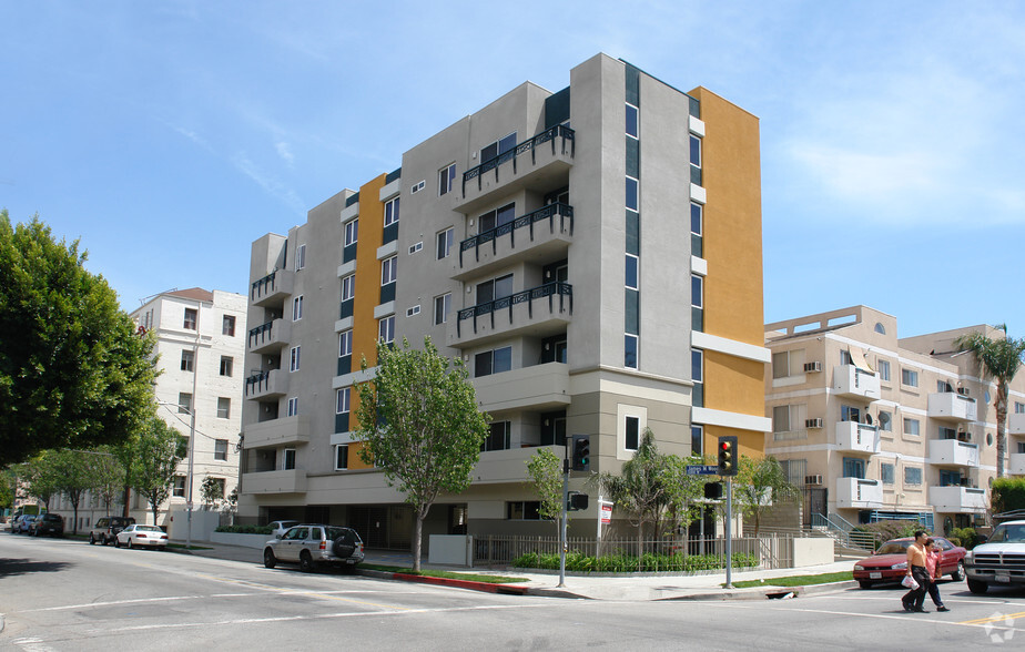 900 S Harvard Blvd, Los Angeles, CA for sale - Primary Photo - Image 1 of 1