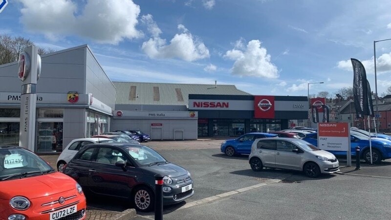 Salutation Sq, Haverfordwest to rent - Building Photo - Image 1 of 2