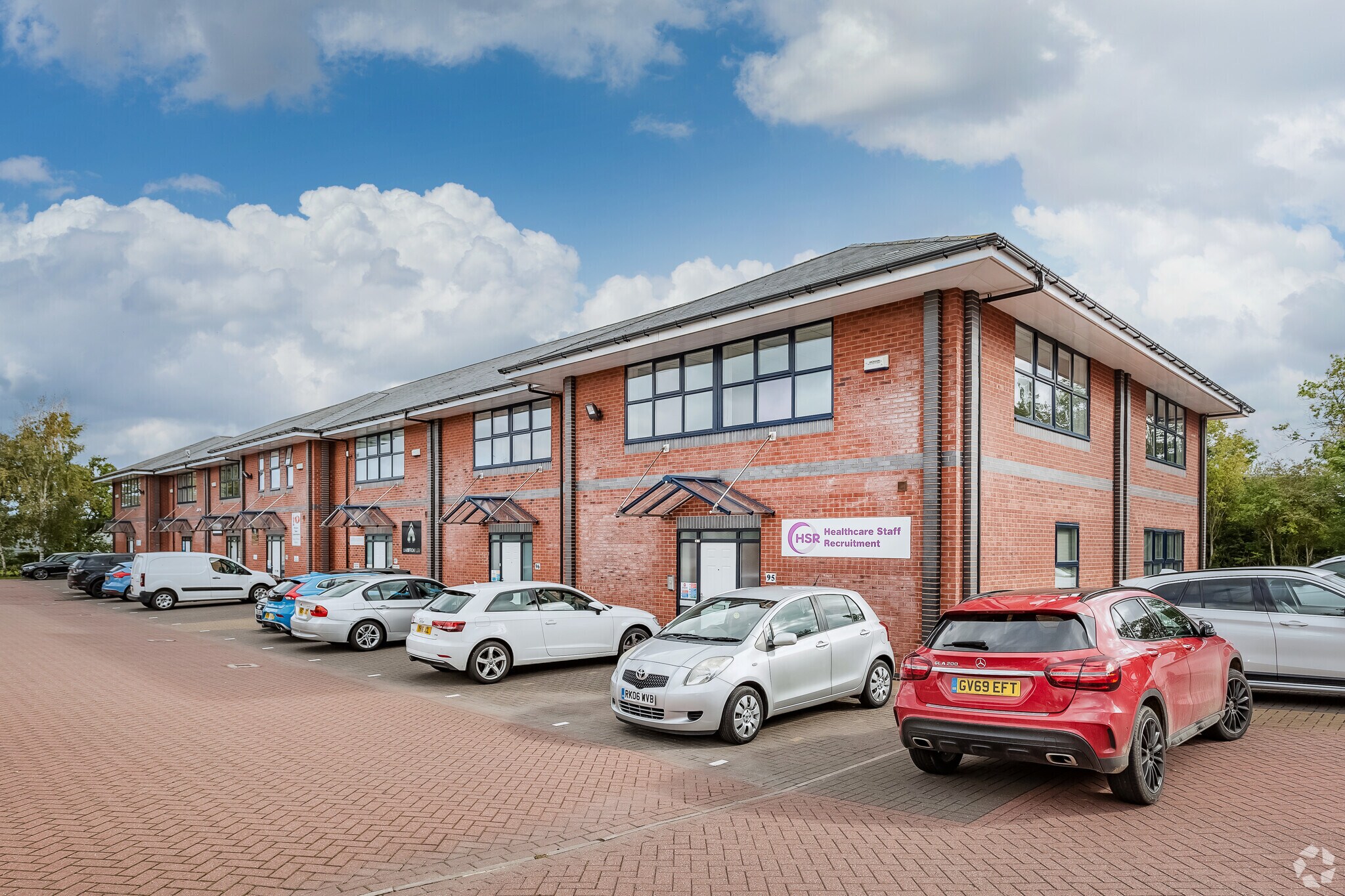 Bowen Ct, St Asaph to rent Primary Photo- Image 1 of 11